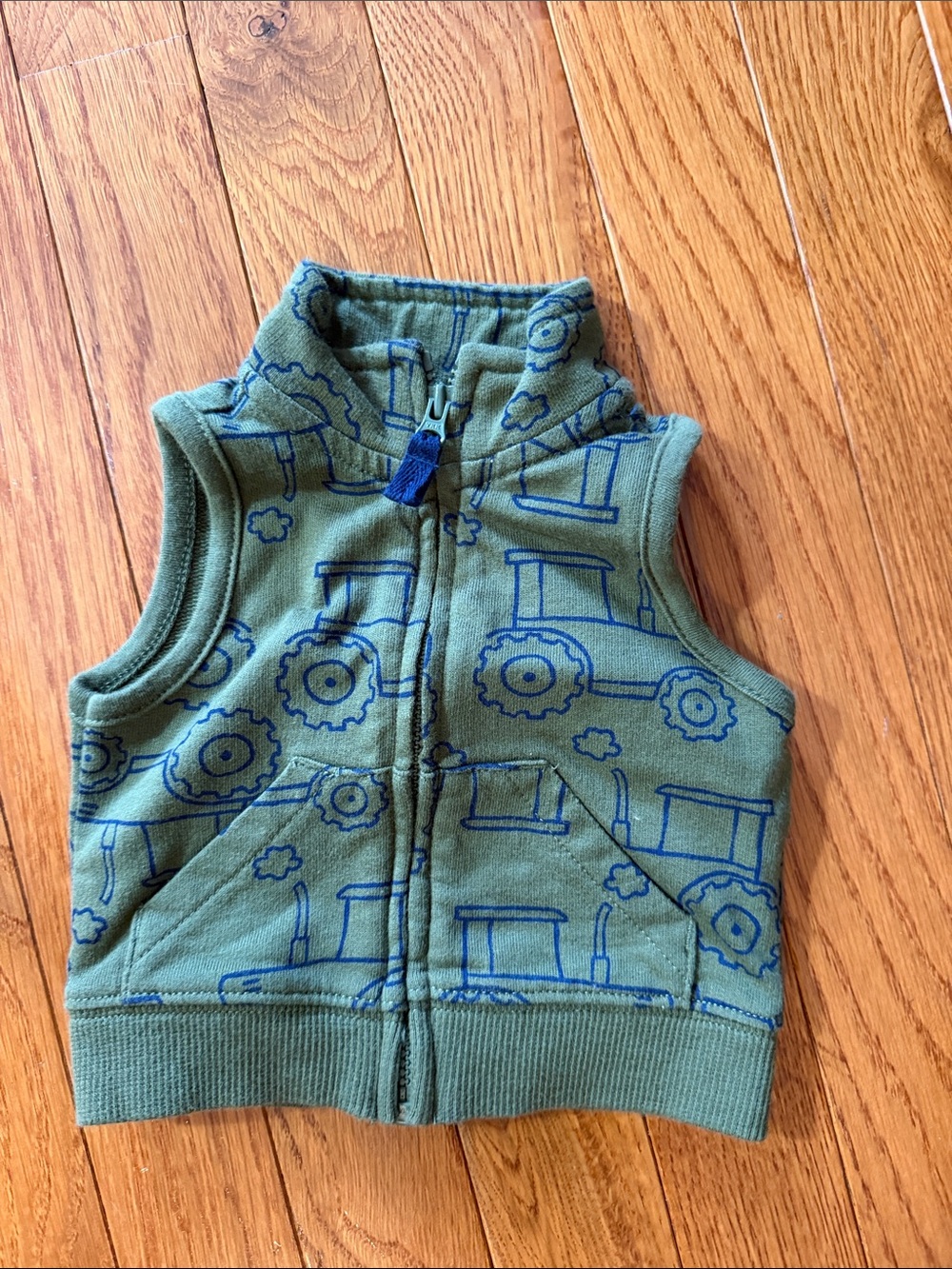 3M - Carter’s Green Tractor Print Vest